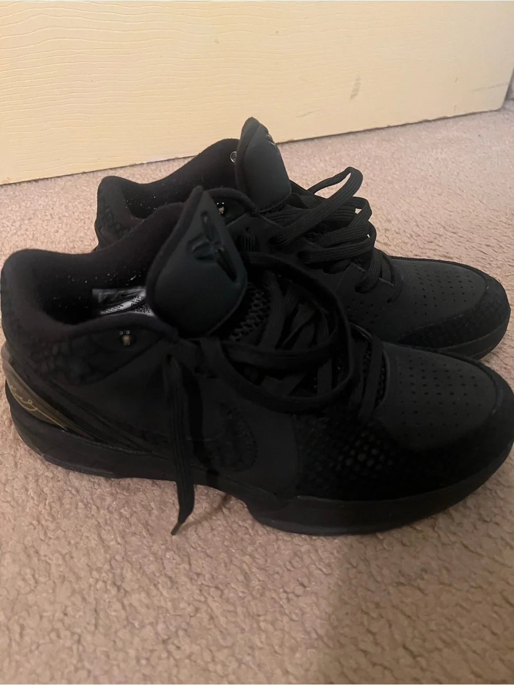 Nike Black Kobe Signature High-Top Basketball Shoes